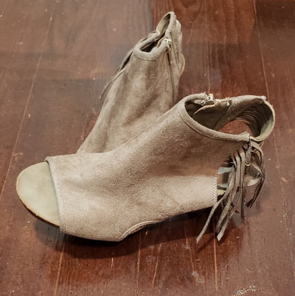 Wedges - Picture 2 of 6